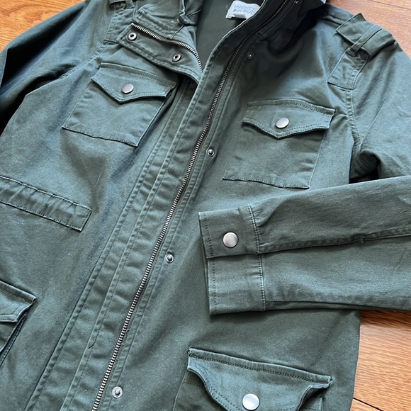 Spring utility jacket! - Picture 4 of 4